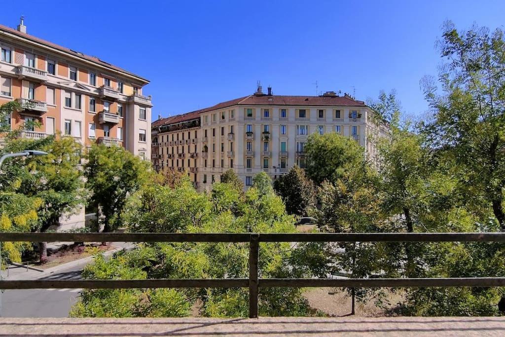 Caseospitali - Angolo Bernini Trilocale Luminoso Daire Milano Dış mekan fotoğraf